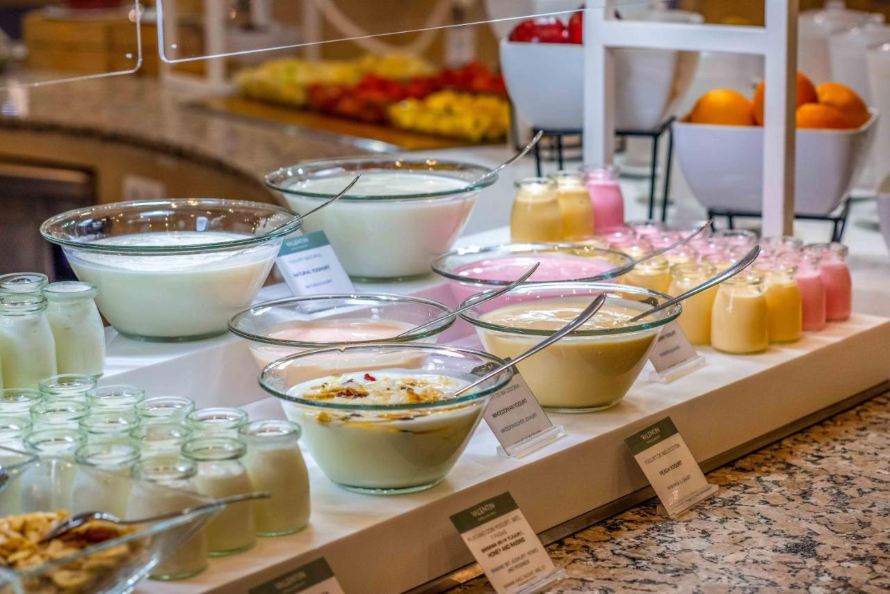 Hotel Valentin Sancti Petri 4*