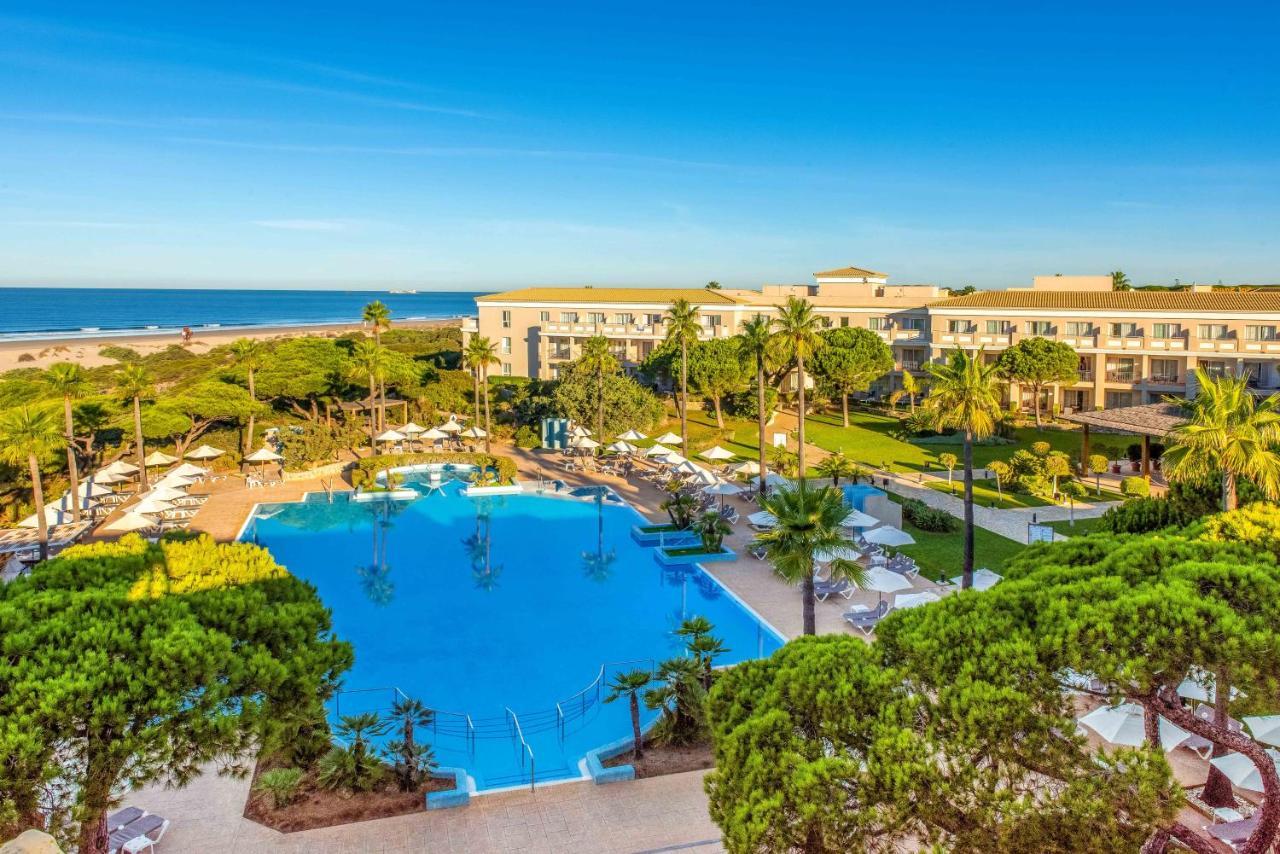 Hotel Valentin Sancti Petri 4*