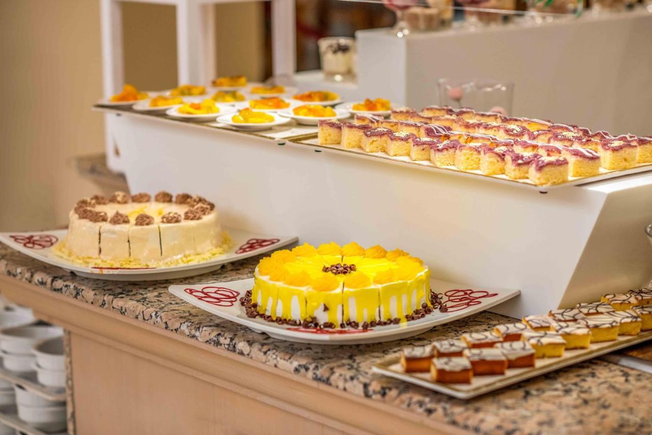 Valentin Sancti Petri Hotel 4*