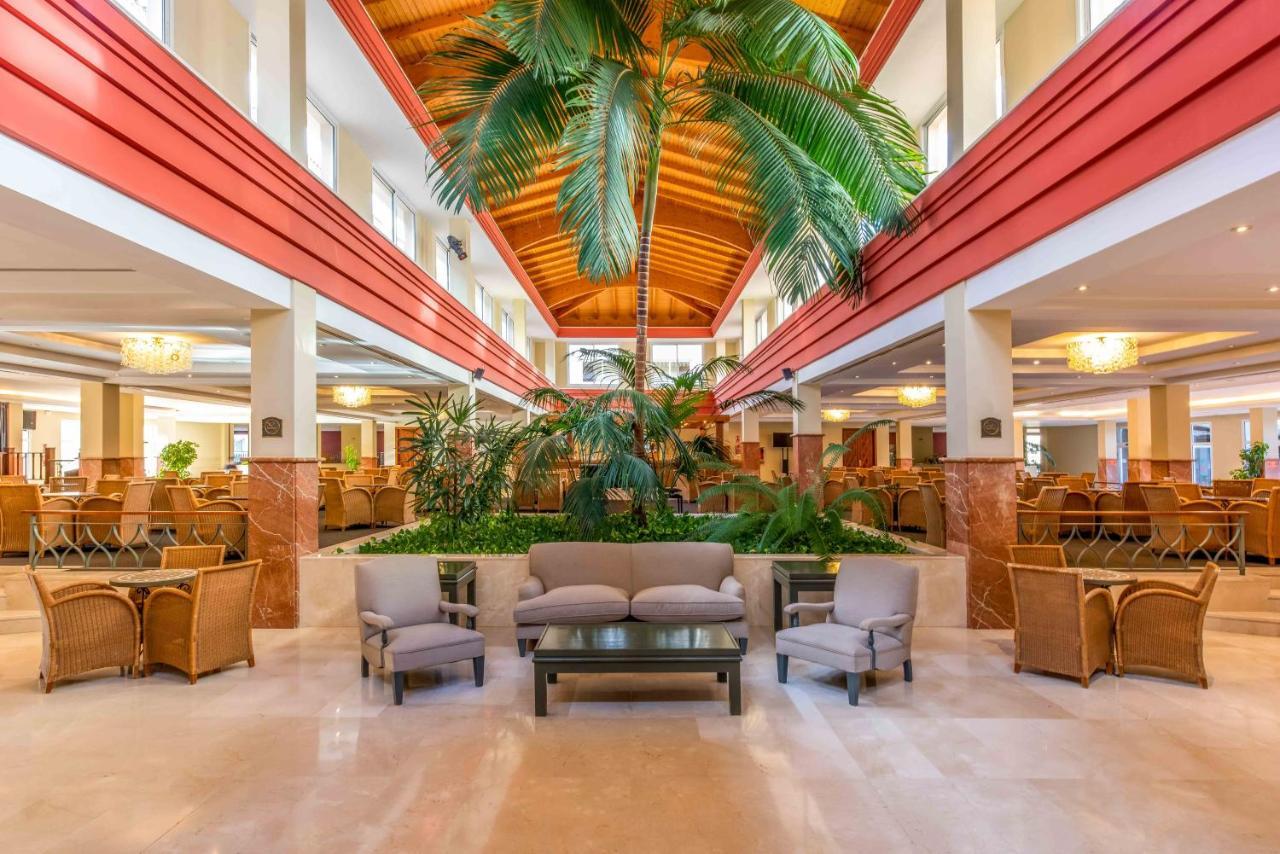 Hotel Valentin Sancti Petri 4*